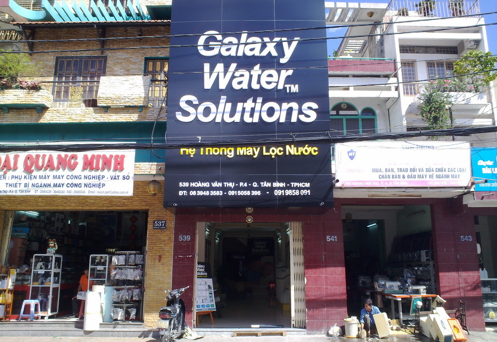 201209023370-2.jpg
