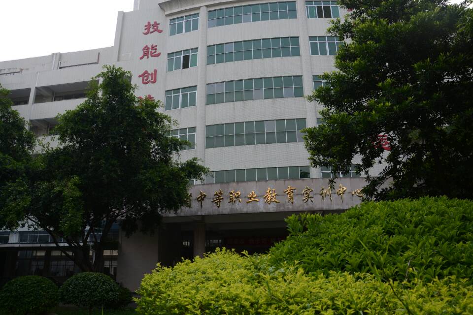 森乐净水为广东多所学校提供校园直饮水解决方案插图