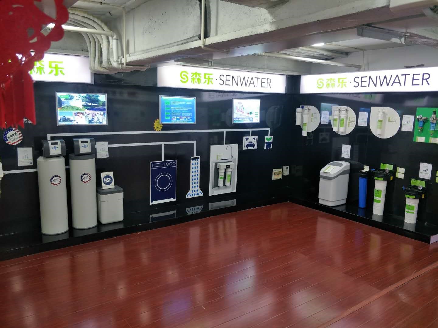 3ac662ef-d578-44d0-a975-72182be4a475.jpg
