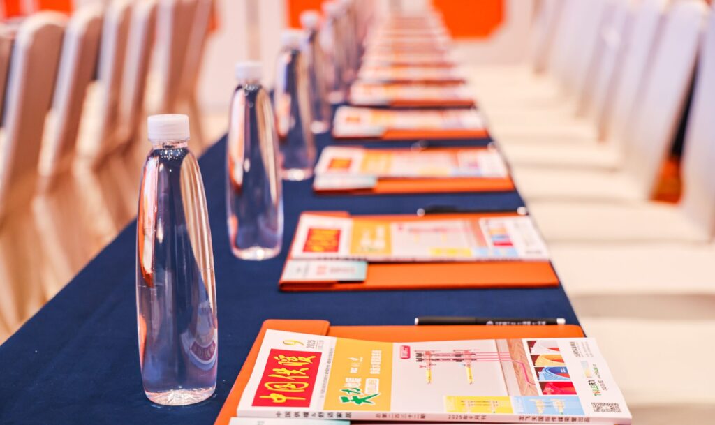 森乐净水闪耀南京2025江苏省供暖及五恒大会，共鉴舒适人居新未来插图2