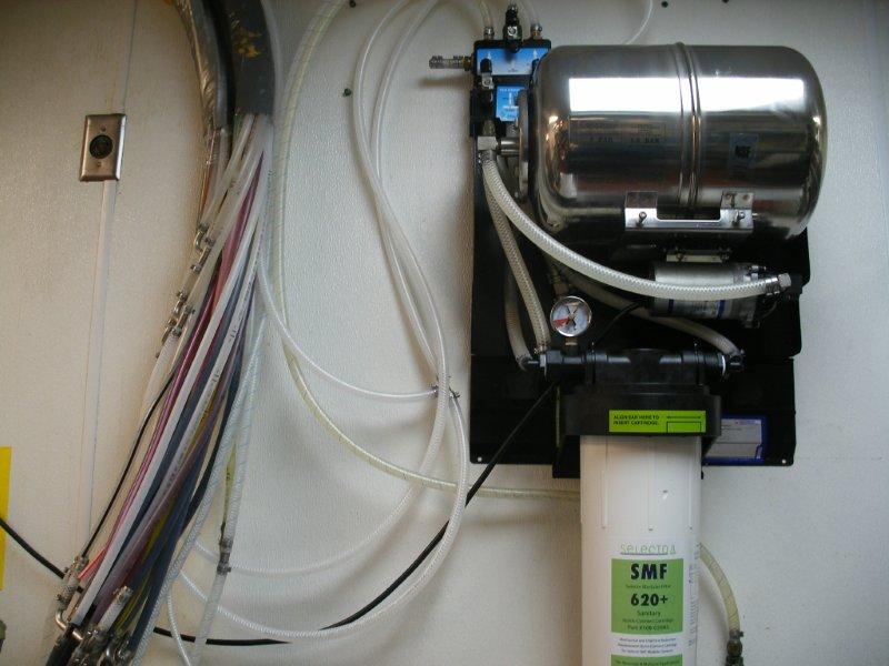商业应用: IC620+配定压泵插图1